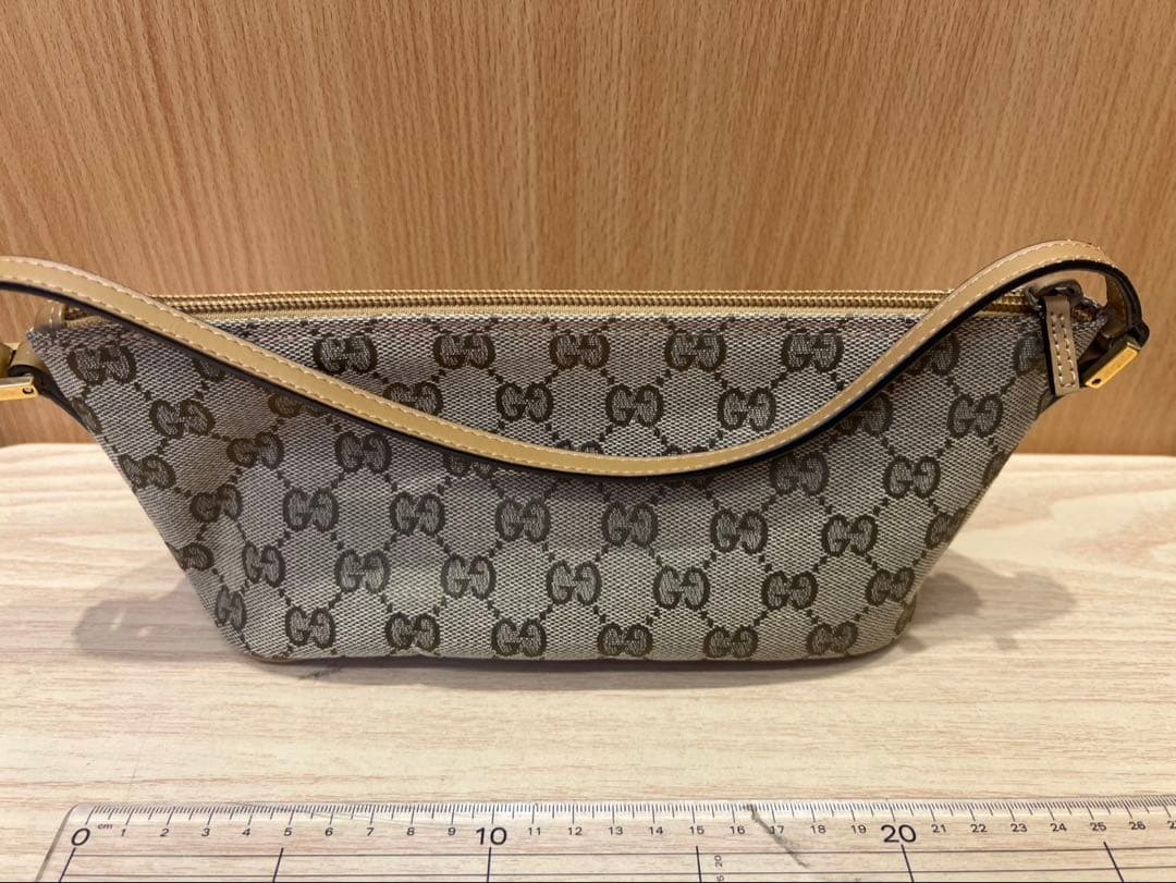 GUCCI グッチ ショルダーポーチ GG柄 キャンバス ベージュ系 シリアル