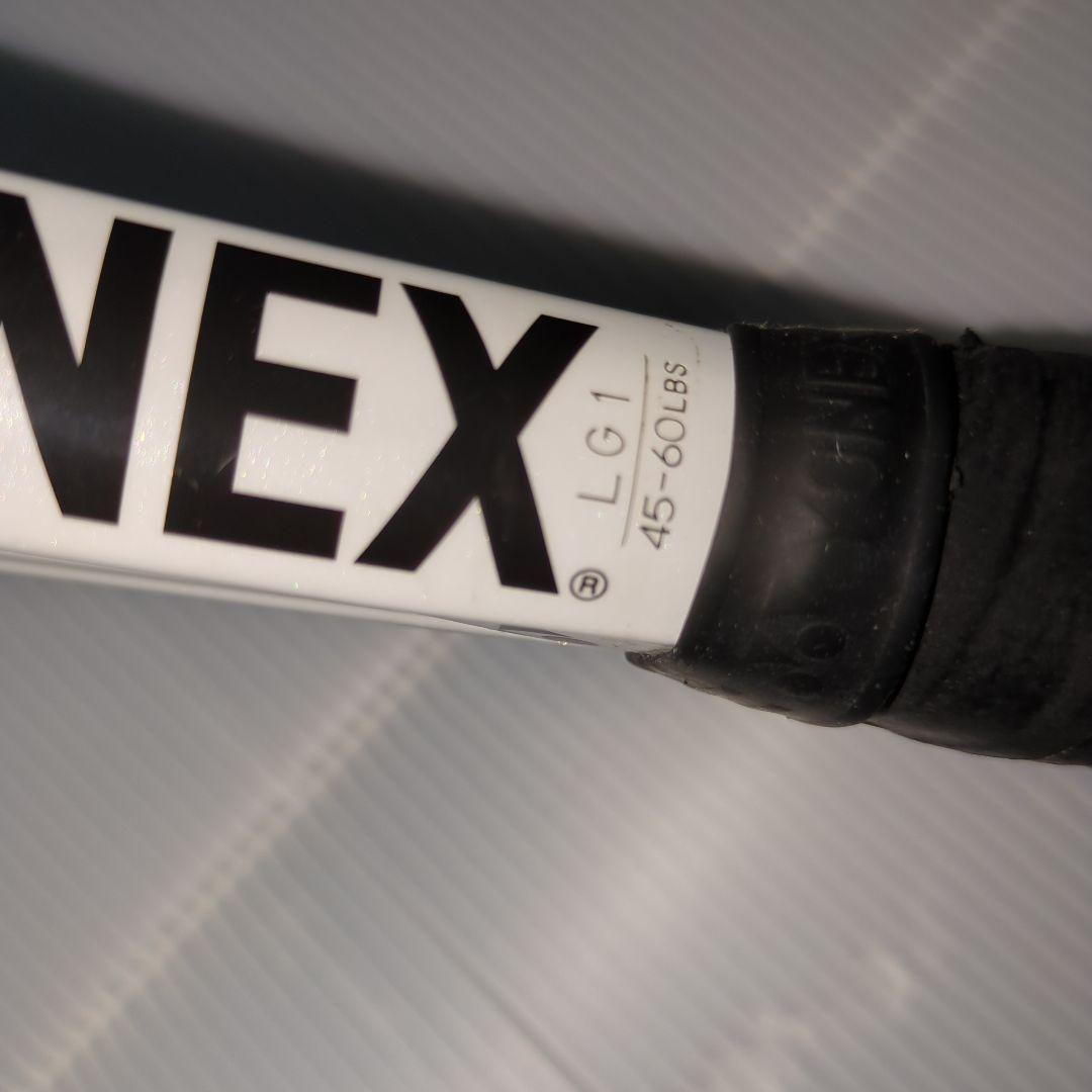 【日本限定色】テニスラケット　ヨネックス　ブイコアSV100 2017年モデル