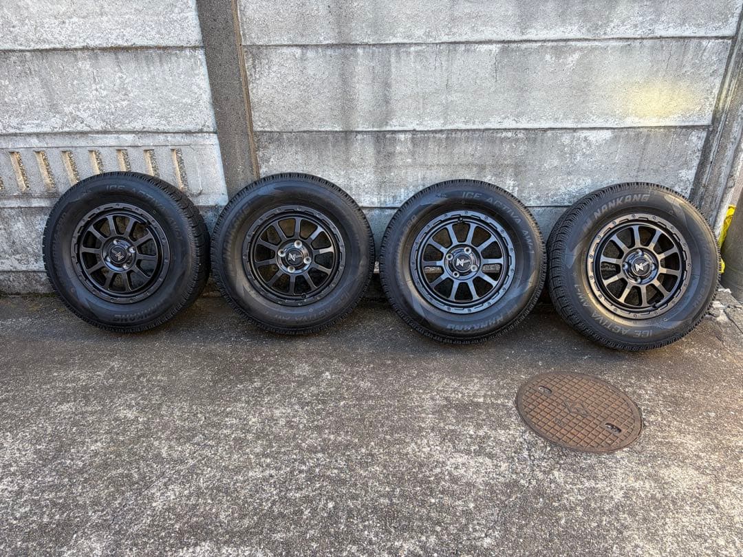 【美品】ナイトロパワー M10 PERSHING 175/80r14スタッドレス