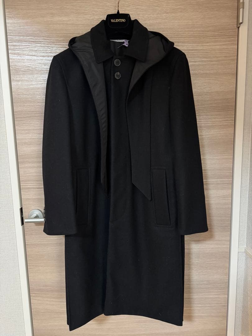 正規 VALENTINO ヴァレンティノ コート 黒 フード付