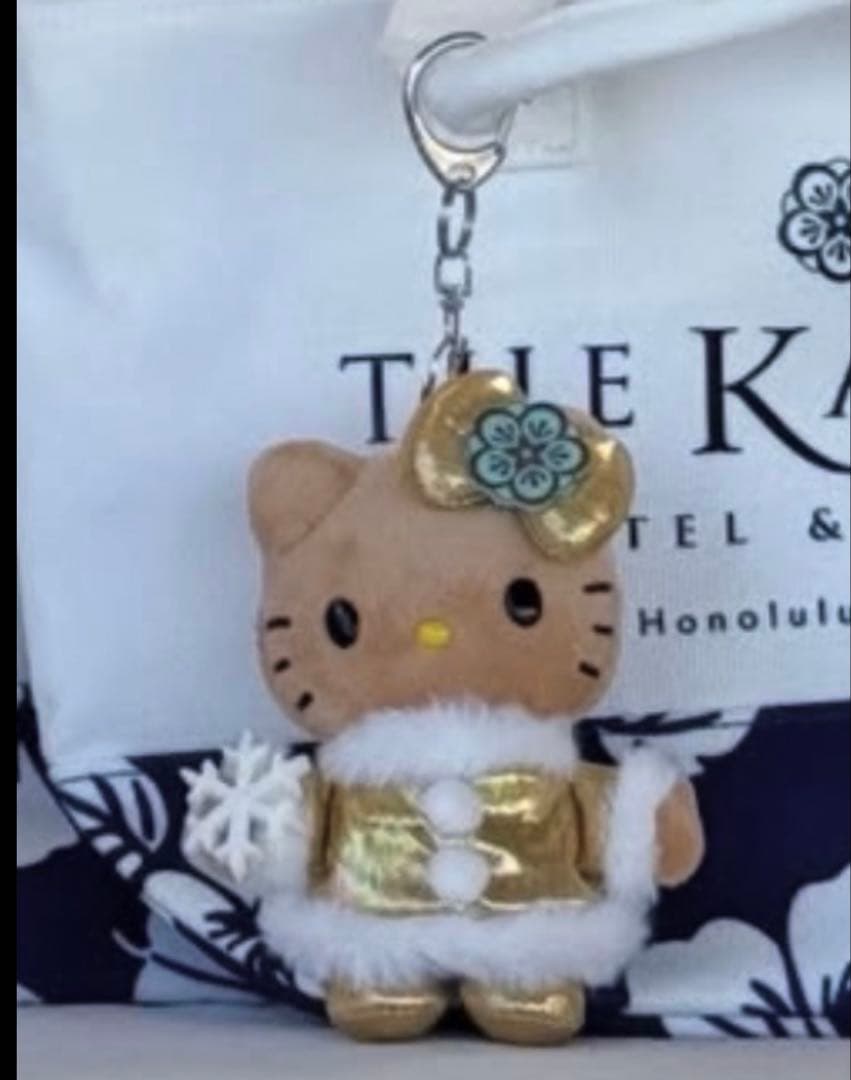【ハワイ限定】カハラホテル2026年限定　日焼けキティゴールドキティキーホルダー