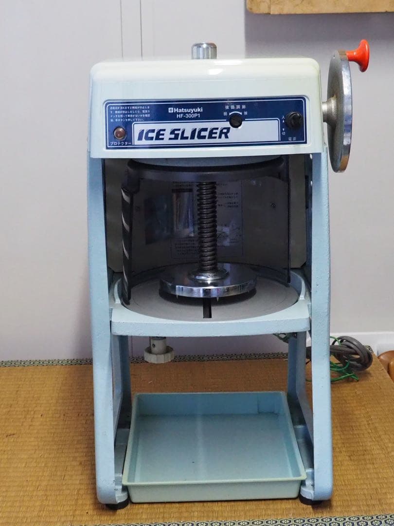Hatsuyuki HF-300P1 かき氷機 業務用初雪 動作良好