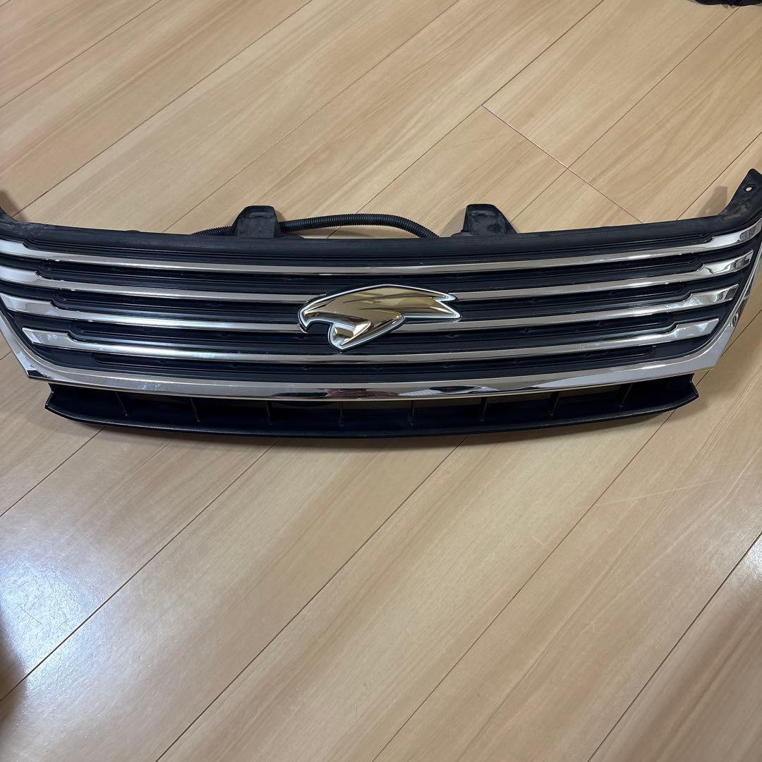 《値下げ》トヨタ　60ハリアー前期　フロントグリル モデリスタ