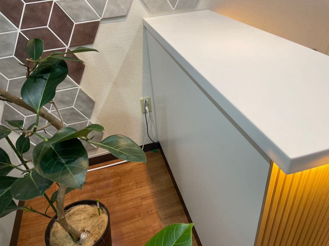 m*z様 LED照明付き受付カウンター