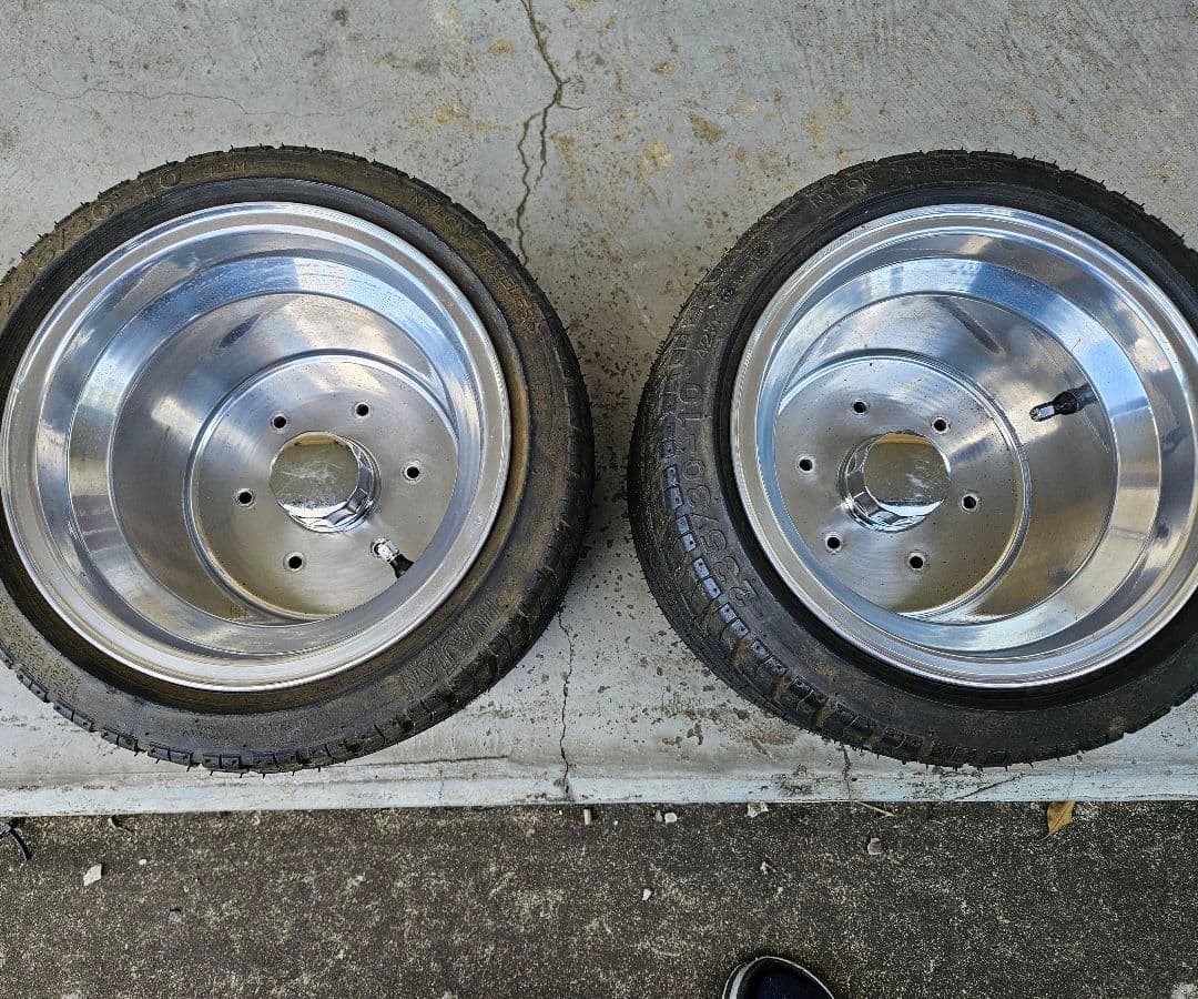 ジャイロキャノピー　リアアルミホイール　40ミリスペーサー付き