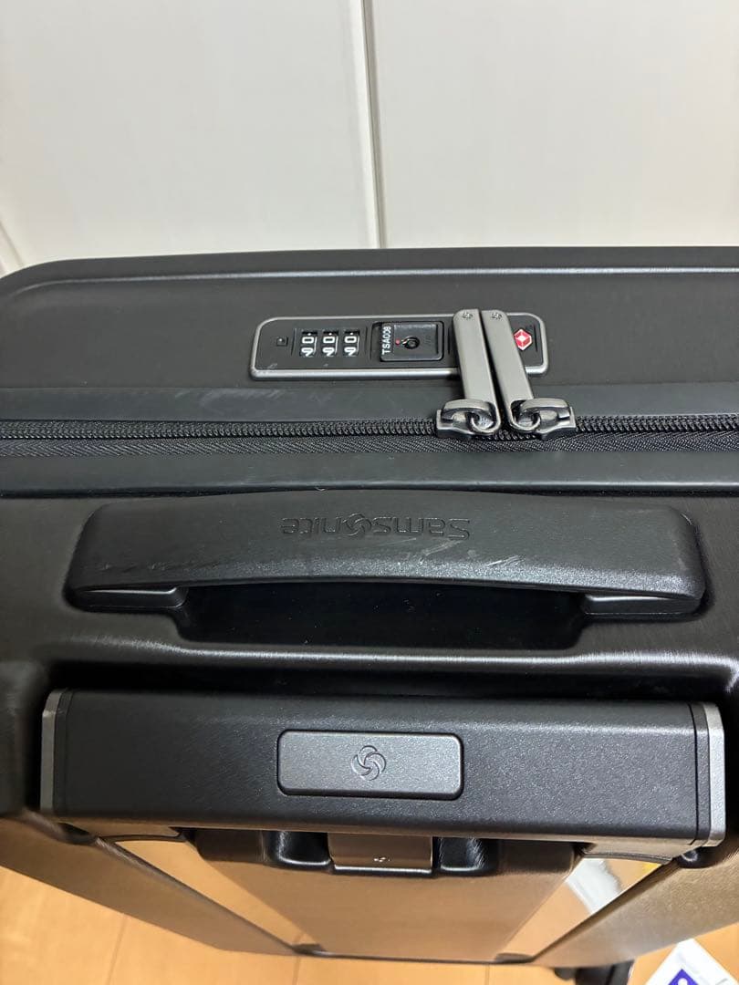 サムソナイト EVOA Z エヴォアZ スピナー55 キャリーケース