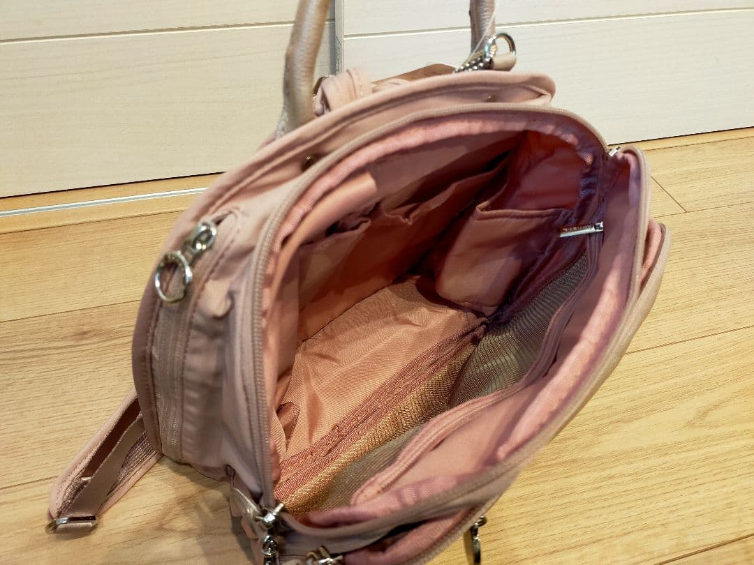 新品未使用カナナプロジェクト リュック ピンク！！