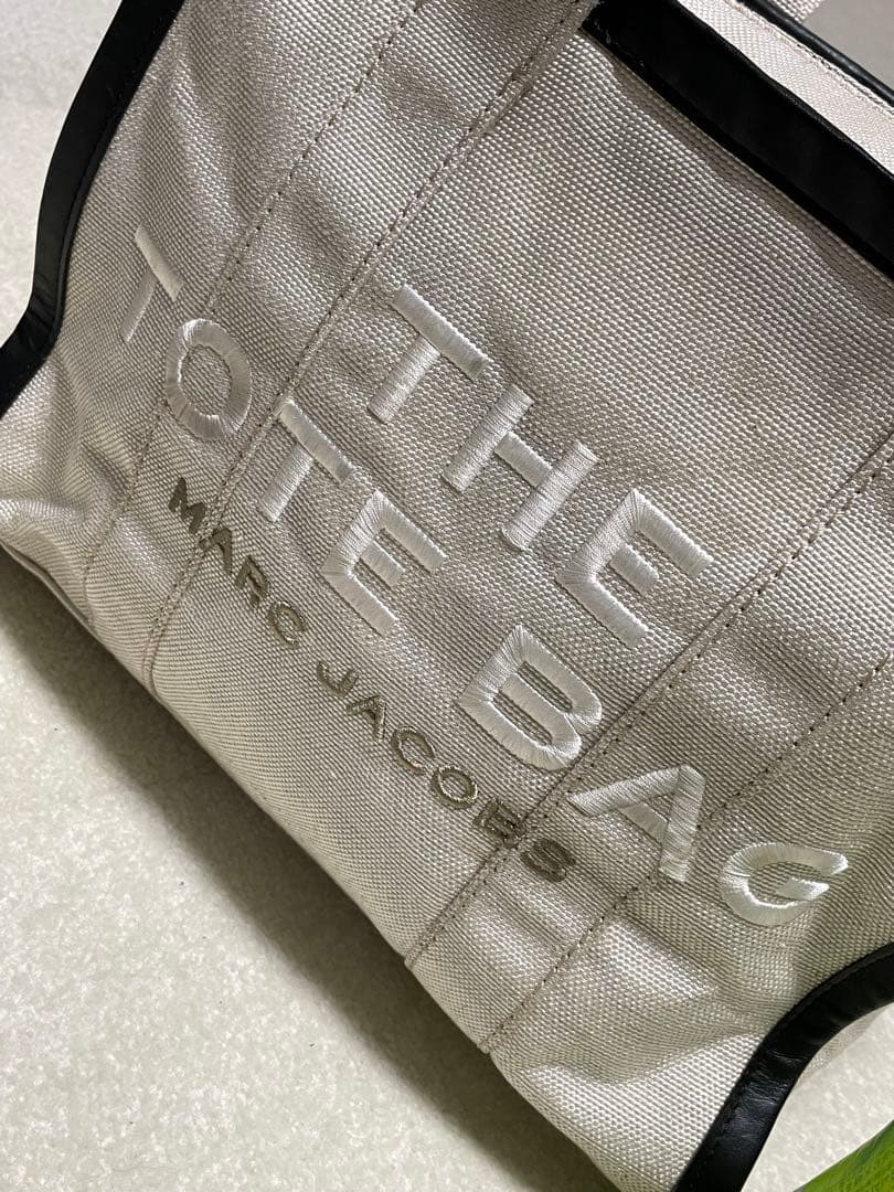 MARC JACOBS ・ハンドバッグ・THE TOTE BAG