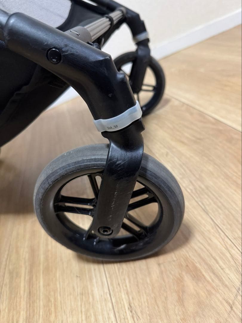 cybex サイベックス ドリンクホルダー付 メリオカーボン