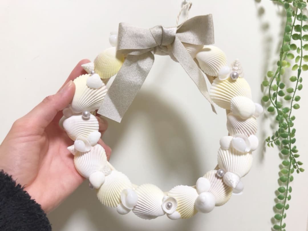 Shiny ribbon shell wreathe  ⋆。˚ リース シェル