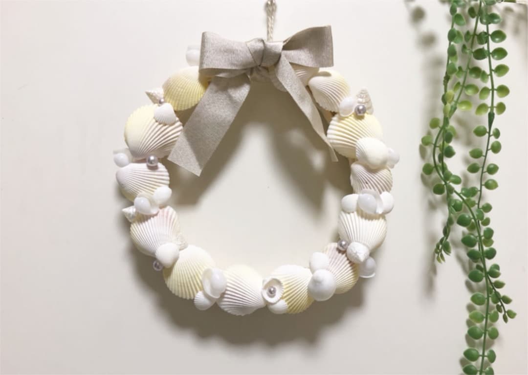 Shiny ribbon shell wreathe  ⋆。˚ リース シェル