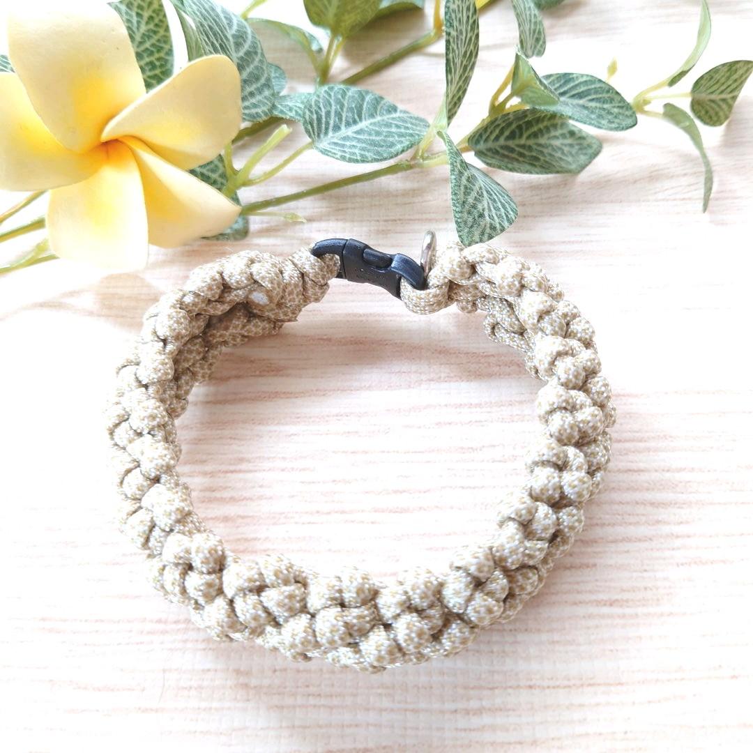 パラコード❥首輪❥エレガント❥ベージュ　№010