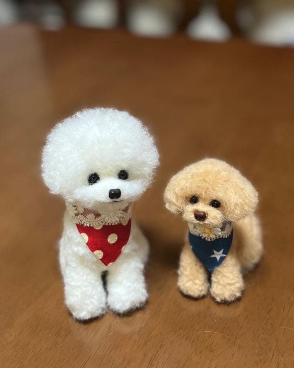 羊毛フェルト　ビジョンフリーゼ