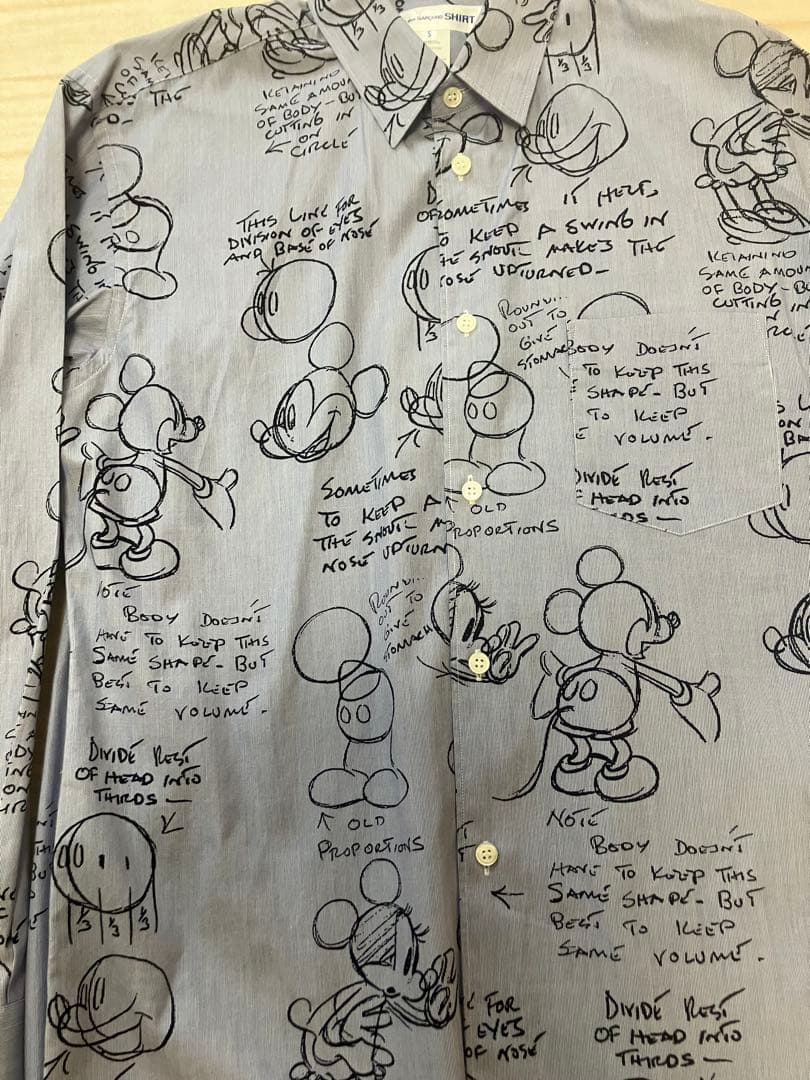 コムデギャルソンシャツ　ミッキーマウス画