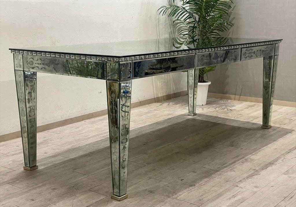 希少！煌びやかな全面ミラー仕様！最高級ダイニングテーブル♪約200万円