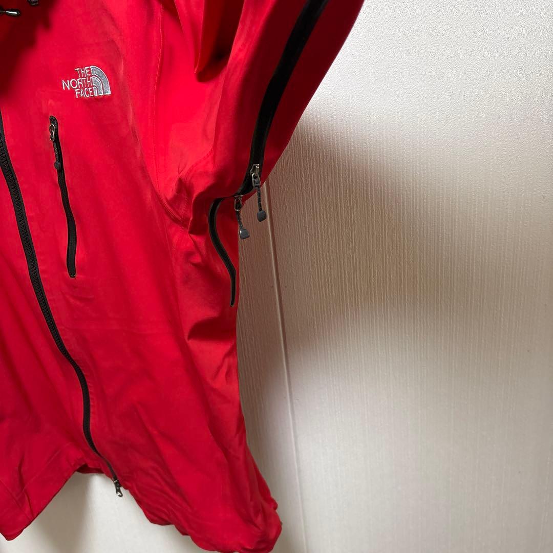 THE NORTH FACE SUMMIT レッドジャケット