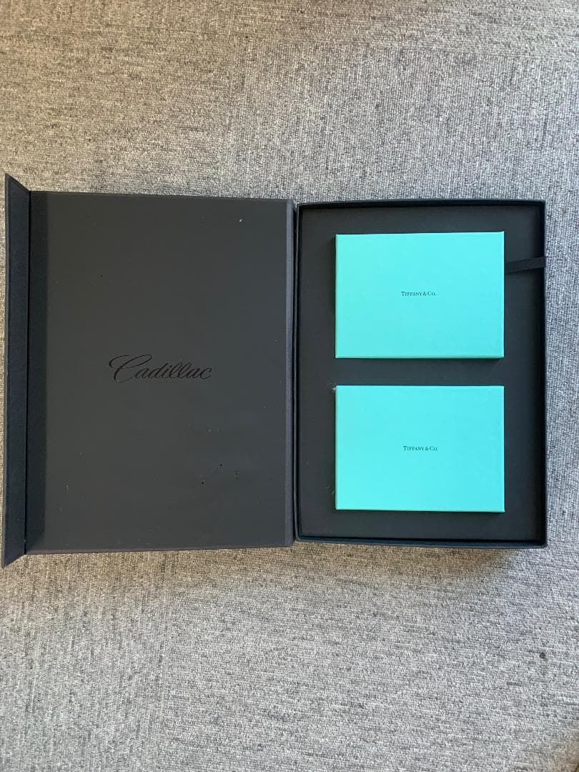 キャデラック&ティファニーコラボグッズ