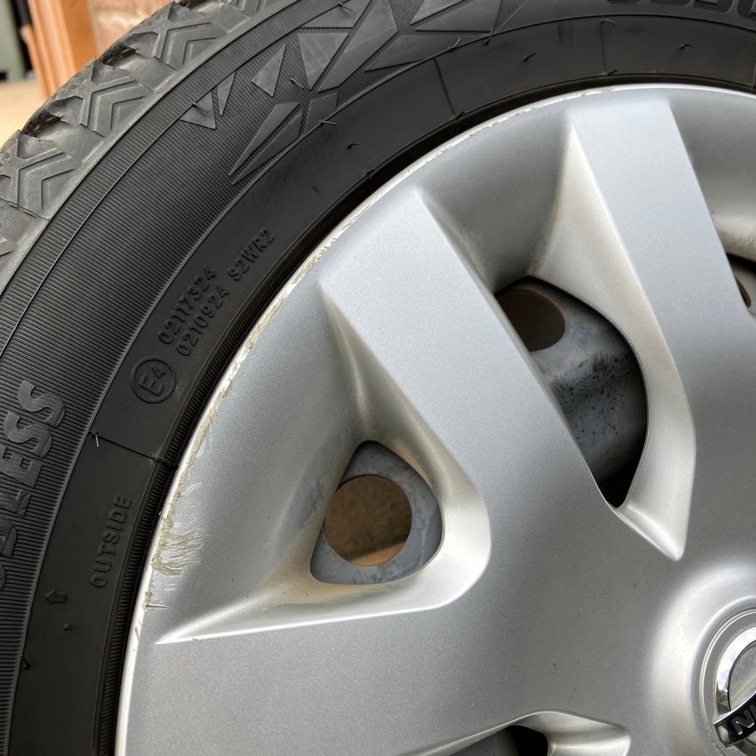 スタッドレスタイヤ　205/55 16インチ