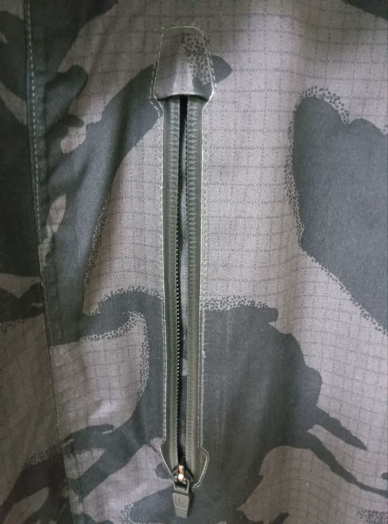 Burton スノーボードウェア Mサイズ カモフラージュ