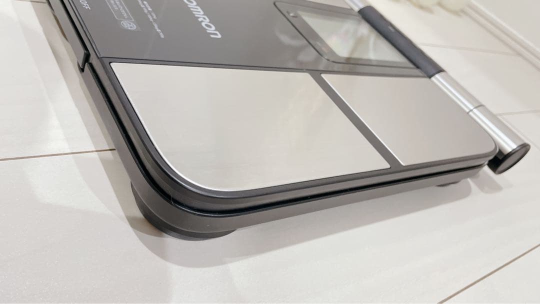 【オムロン】HBF-702T 体重体組成計 カラダスキャン OMRON ブラック