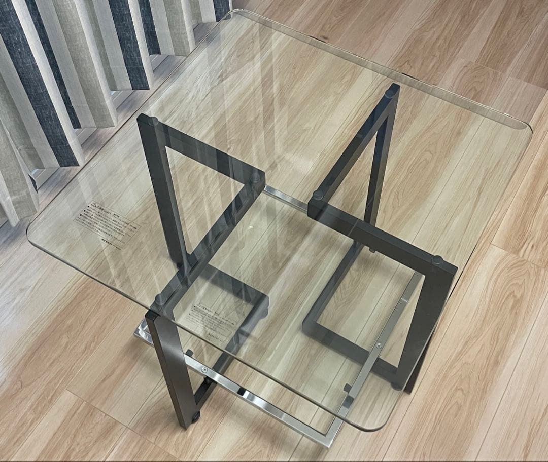 ⭐️ガラスローテーブル◎美品 定価約5万円