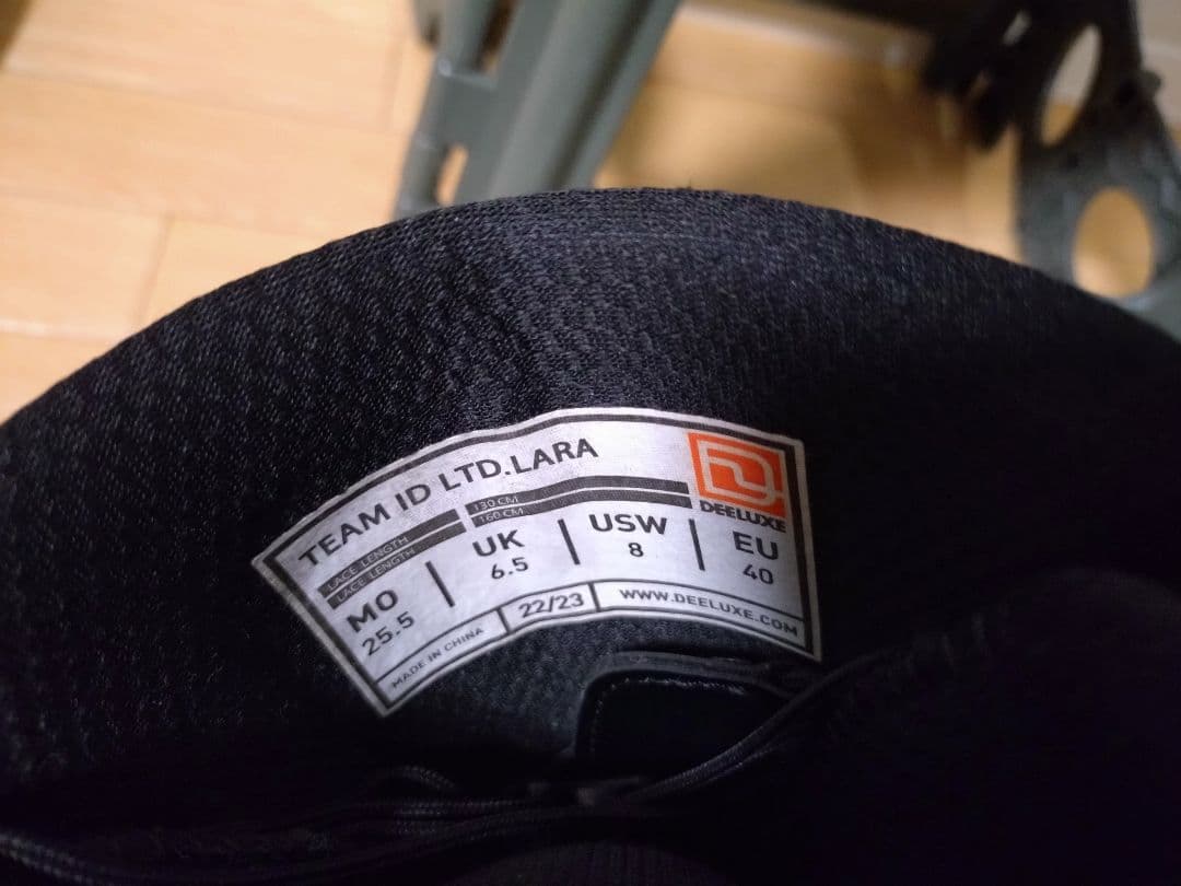 スノーボード DEELUXE TEAM ID LARA 25.5cm