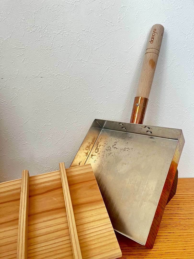 【dancyu（ダンチュウ）】純銅玉子焼 18×18cm（木蓋付）