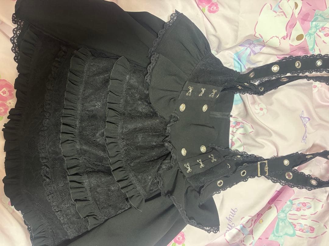 Dimmoire 夢纏うサスペンダースカート【Black】