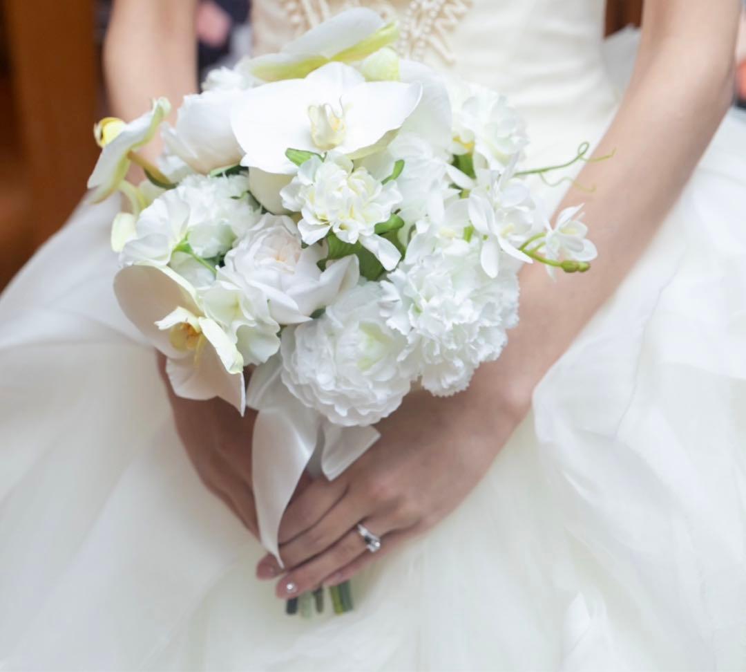 ウェディング　ブーケ　ブライダル　花嫁　ホワイト　オフホワイト　ナチュラル