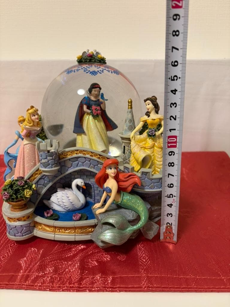 ディズニー　スノードーム　オルゴール　プリンセス