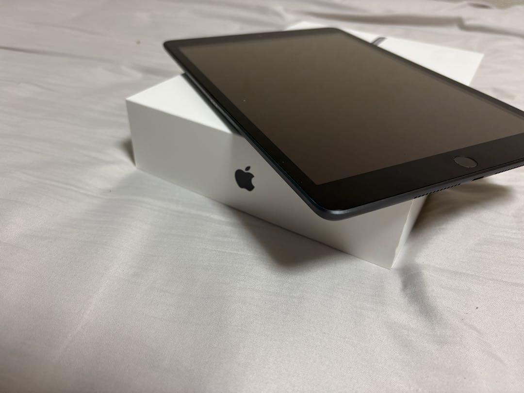 Apple iPad 第8世代32GB バテッリー容量89%