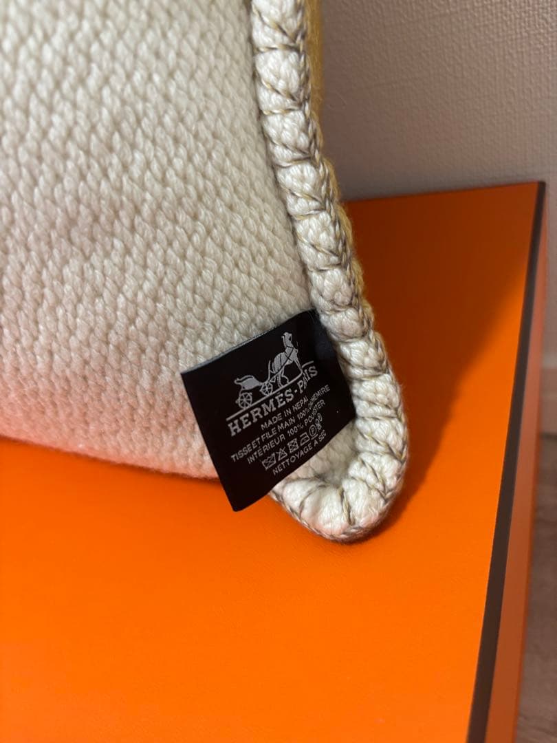 【美品】HERMES エルメス H ピタゴラス カシミア100％