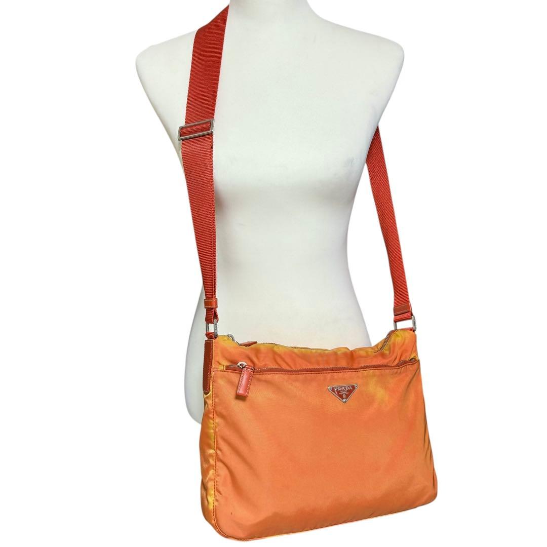 バッグ 00s PRADA Vela Sport Shoulder Bag Orange