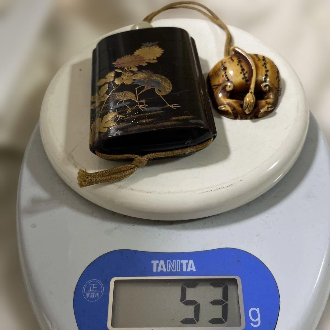 A-2 印籠　金蒔絵　装飾品　アンティーク　美術品　工芸品　漆芸　漆器　木箱付き