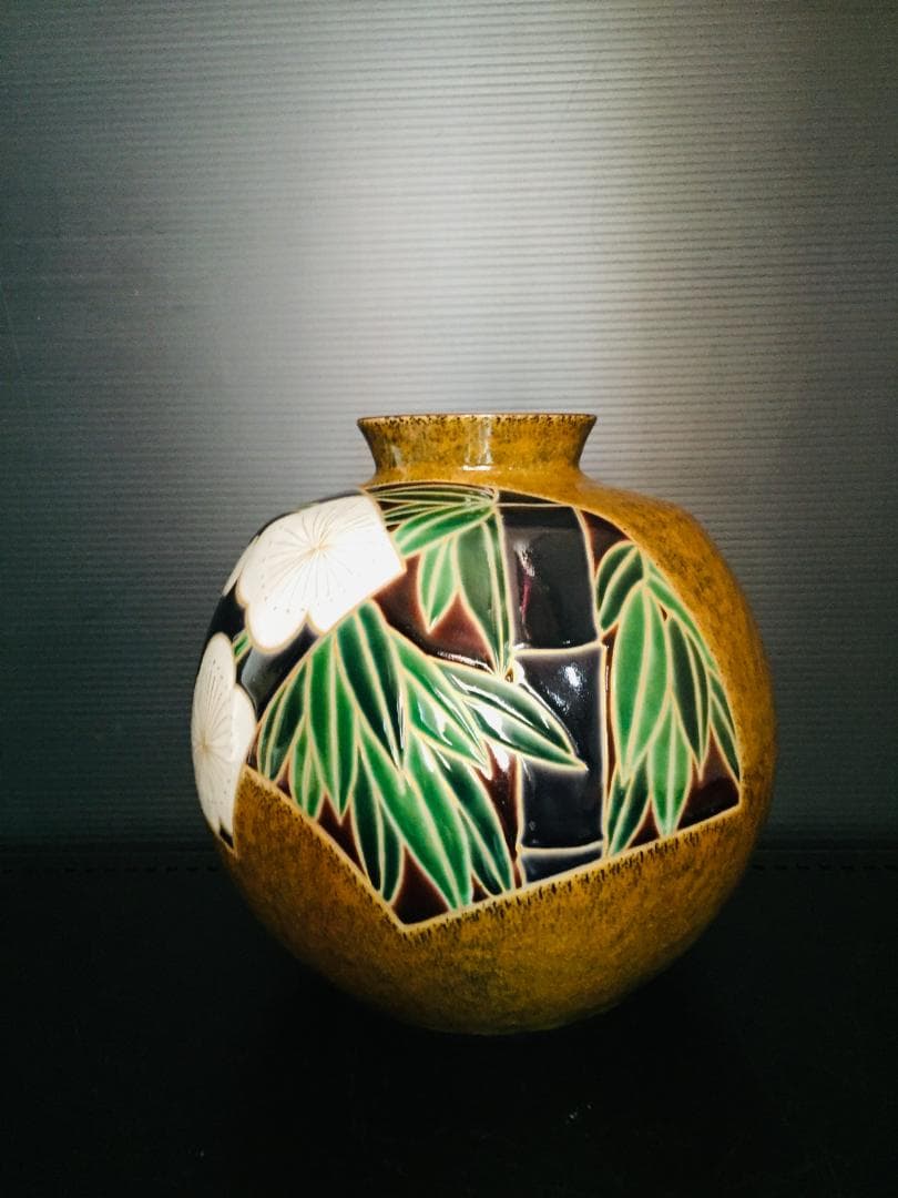 昭和レトロな九谷焼花瓶　新品未使用　年代物