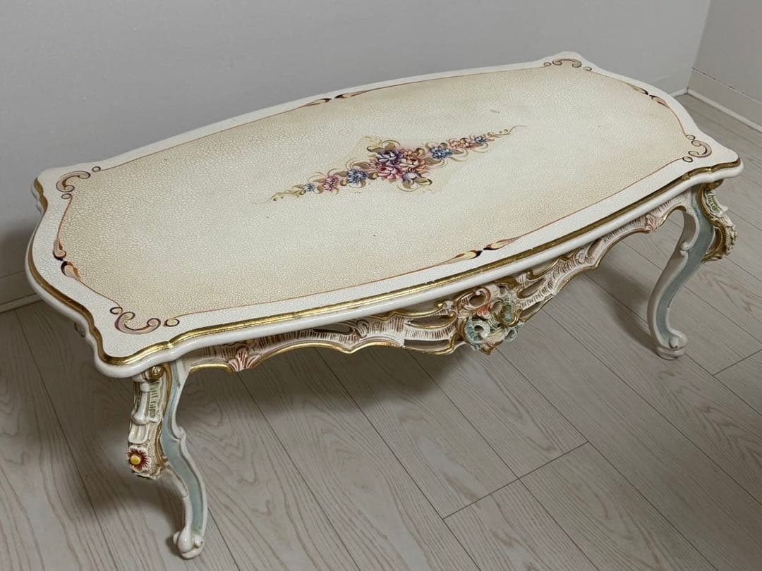 イタリア製ロココセンターテーブル