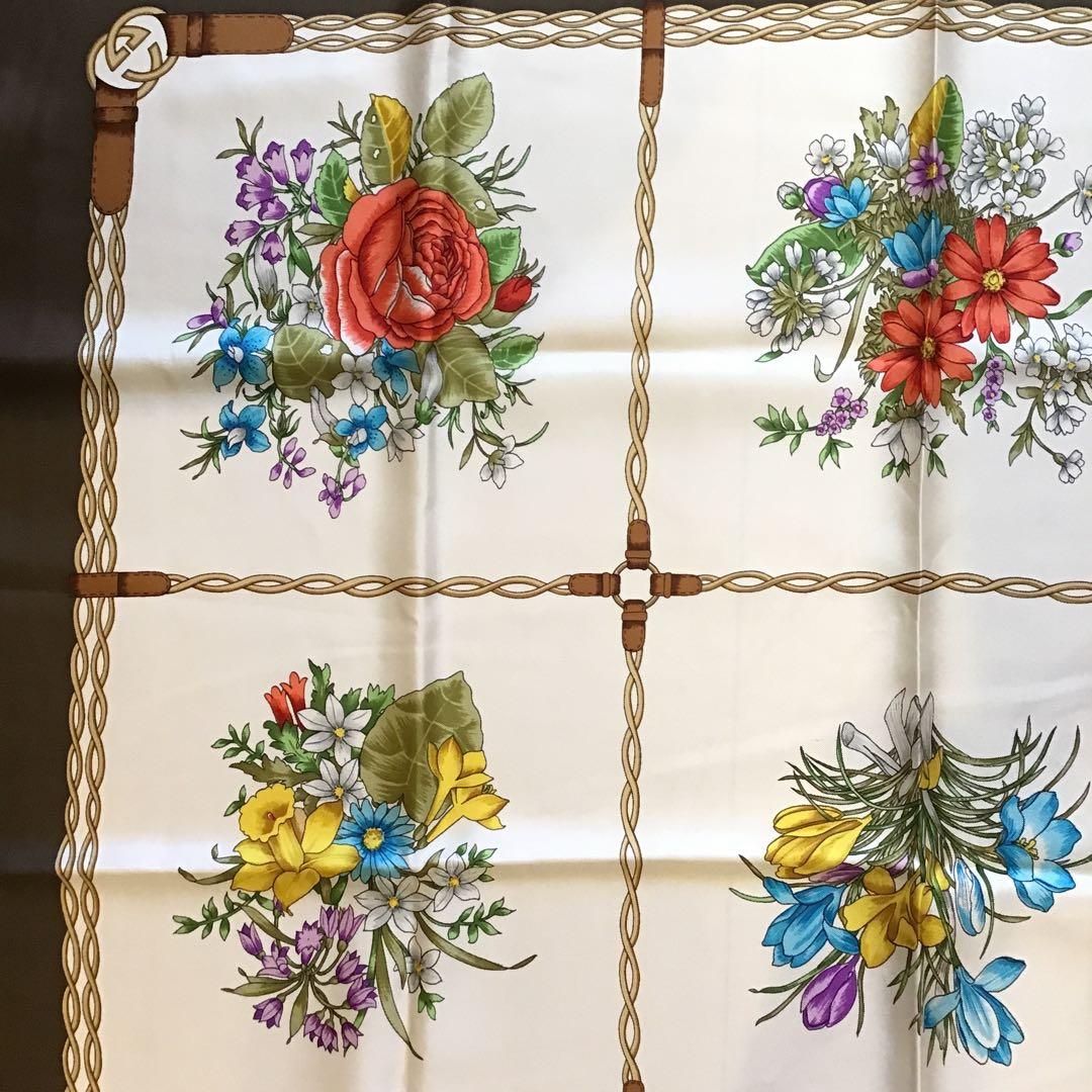 グッチ　GUCCI フローラ　シルク　スカーフ　オールドグッチ　ビンテージ　茶