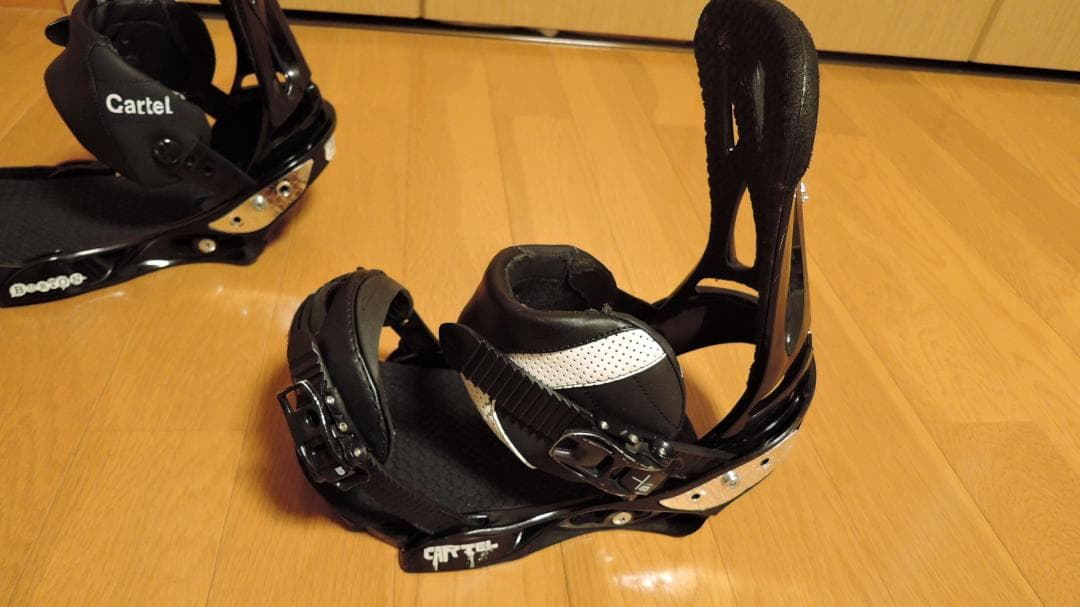 BURTON Cartel size:M　バートン ビンディング カーテル