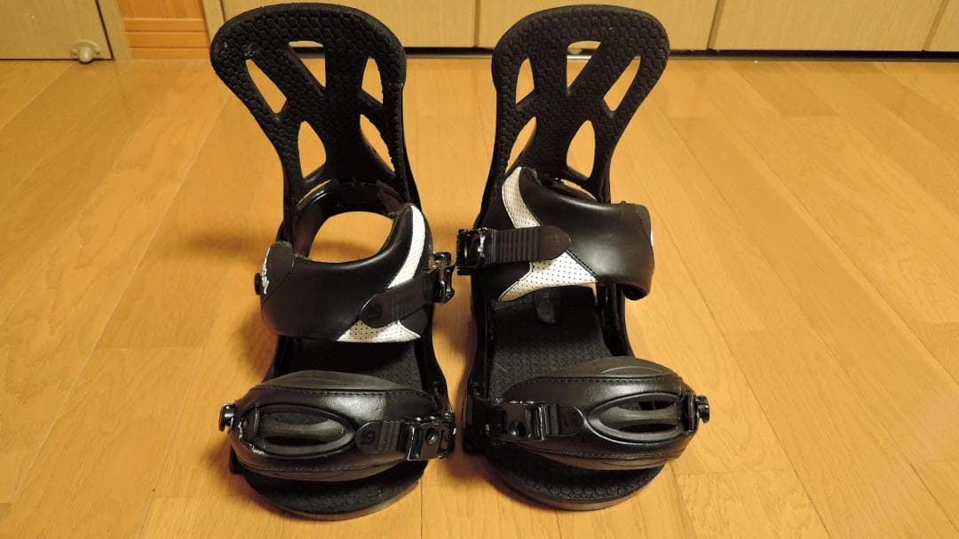 BURTON Cartel size:M　バートン ビンディング カーテル