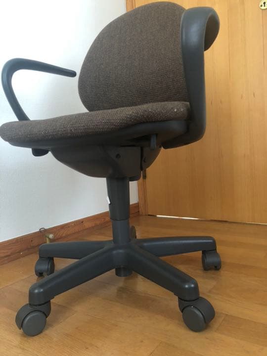 Victor 仕事用デスクチェア
