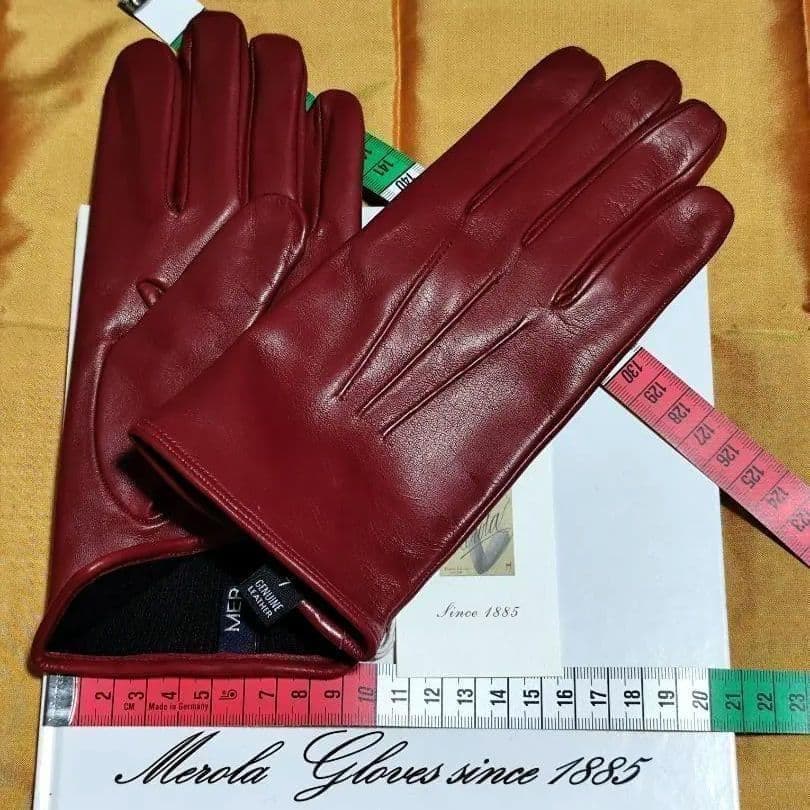 値下げ 今季 メローラ ナッパルビー色 カシミア黒 グローブ革手袋 MEROLA