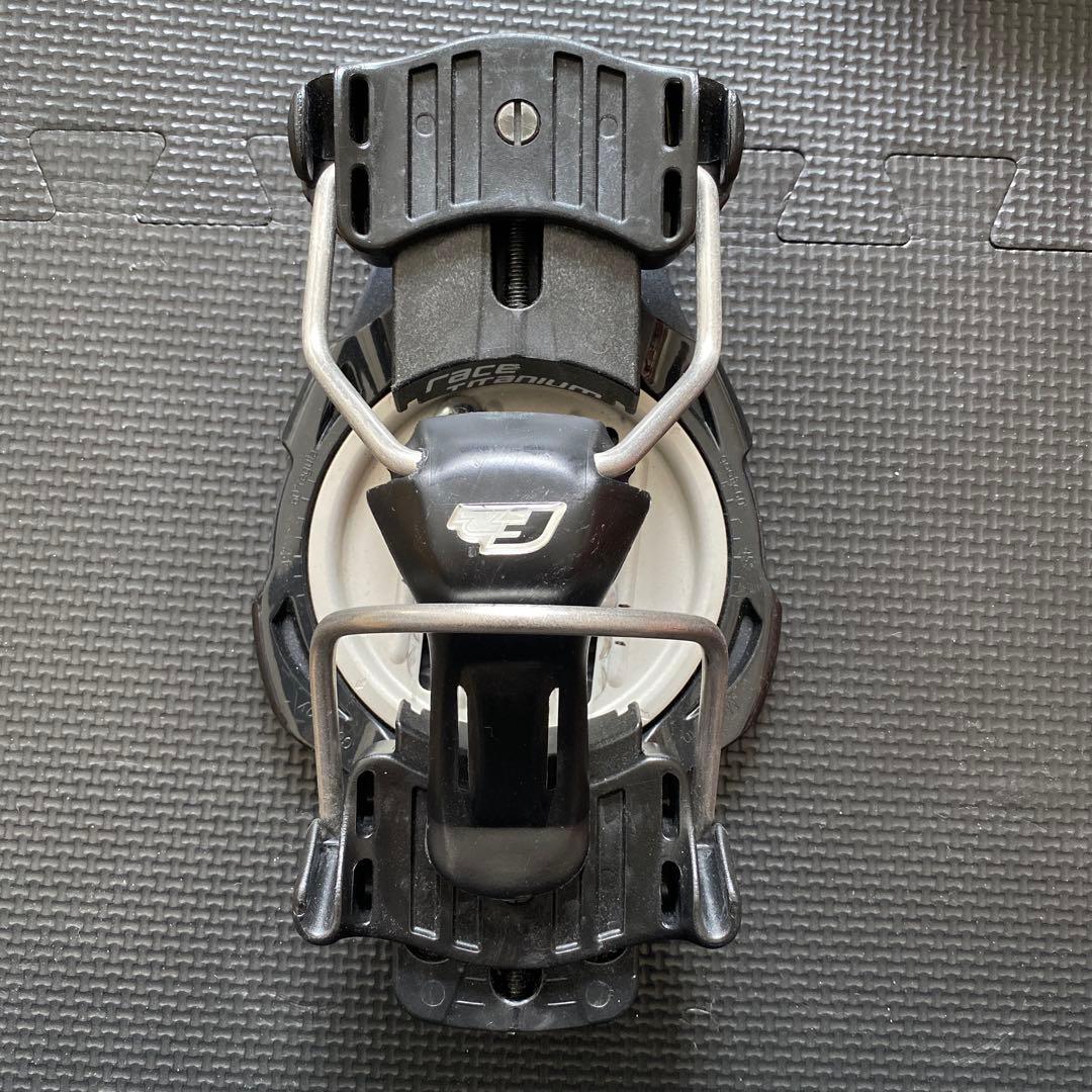 F2 アルペン用ビンディング