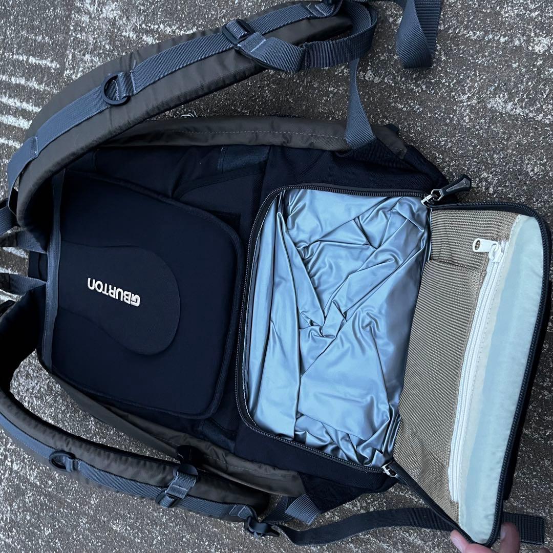 Burton [ak] リュックサック テック系 00s old salomon