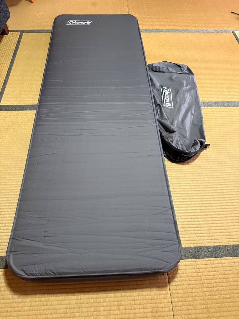 Coleman シングルサイズ インフレーターマット 自動膨張、厚み10cm