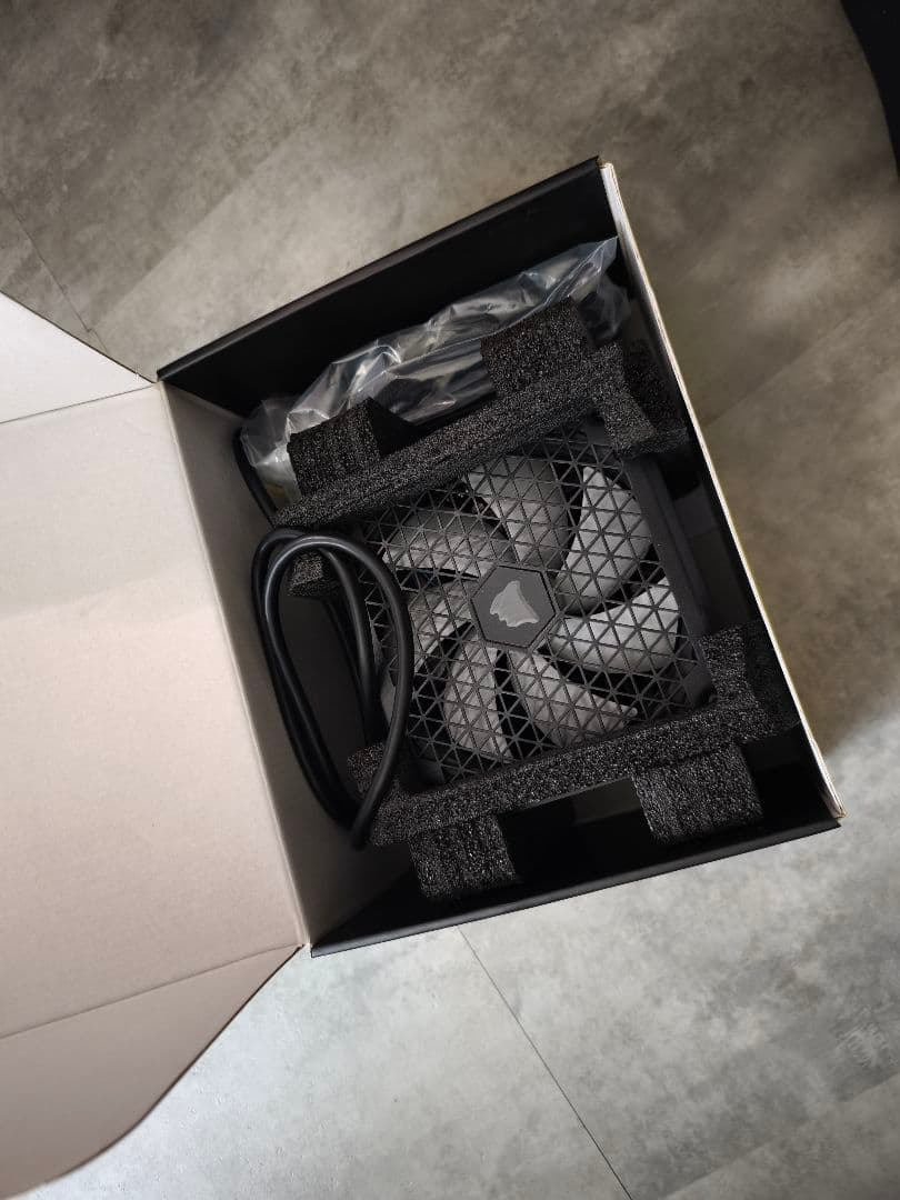 CORSAIR RM650x 高性能ATX電源