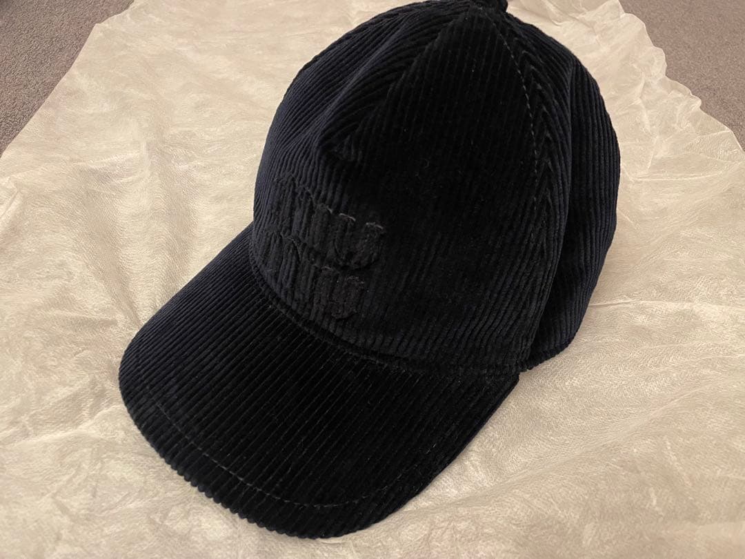 miu miu コーデュロイキャップ　ネイビー