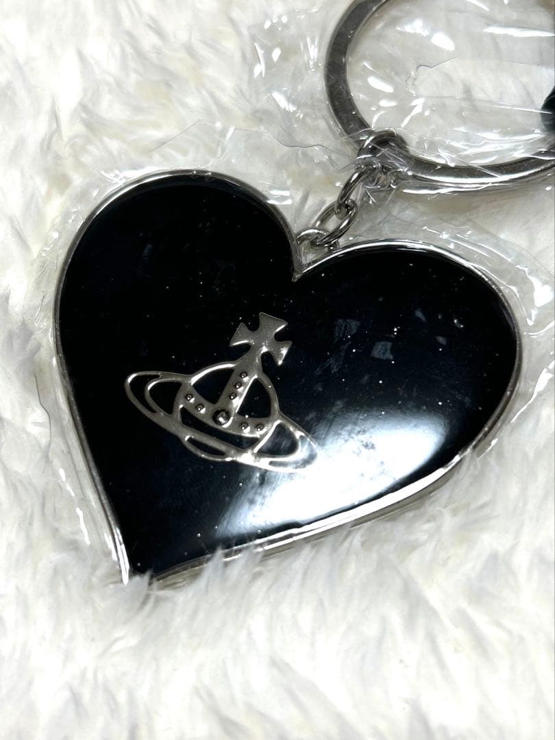 新品未使用 ヴィヴィアンウエストウッド ハート キーホルダー キーリング 正規品