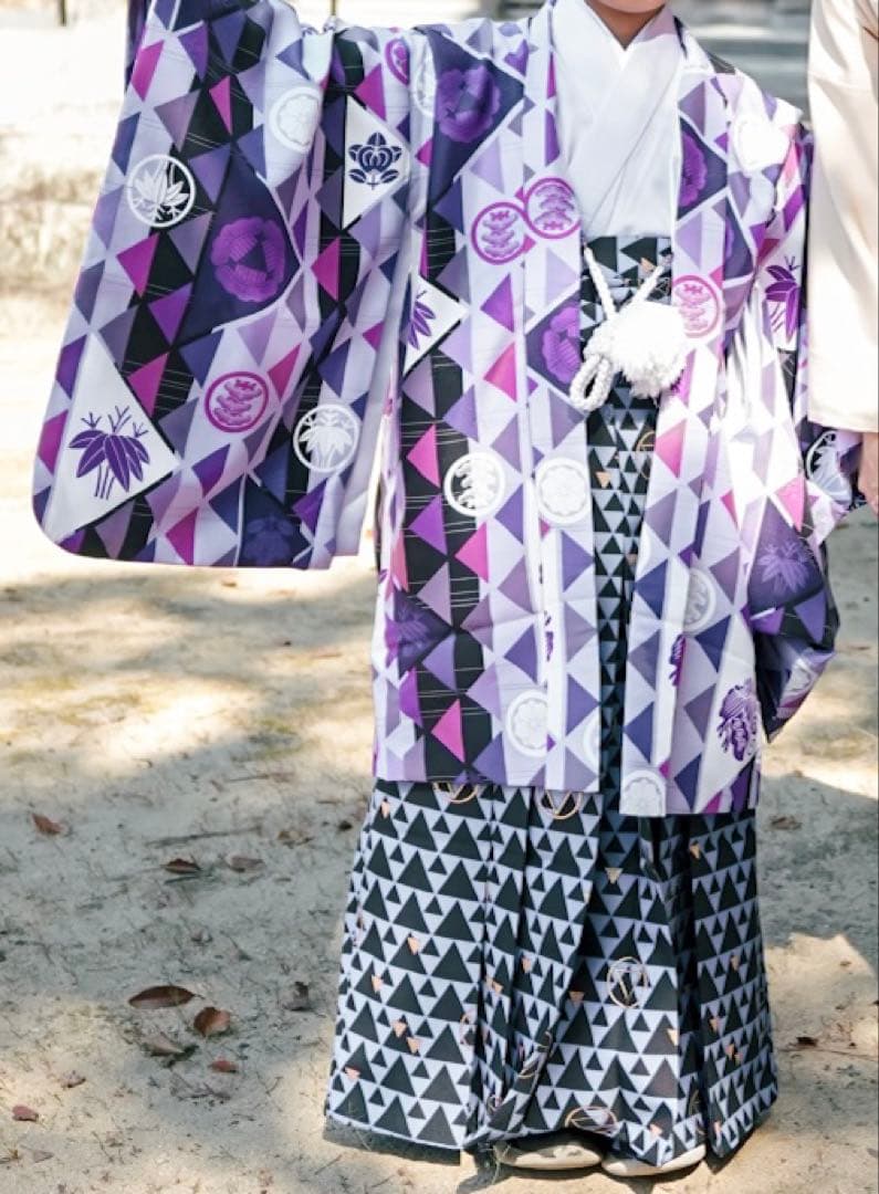 高学年 紫と黒の幾何学模様の着物 セット
