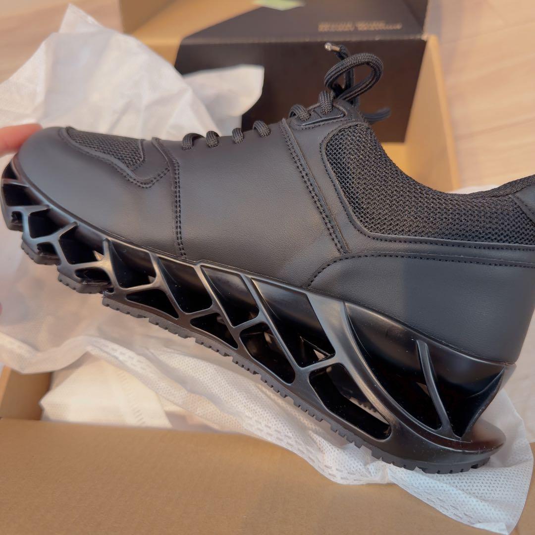 バランスコアスニーカー L