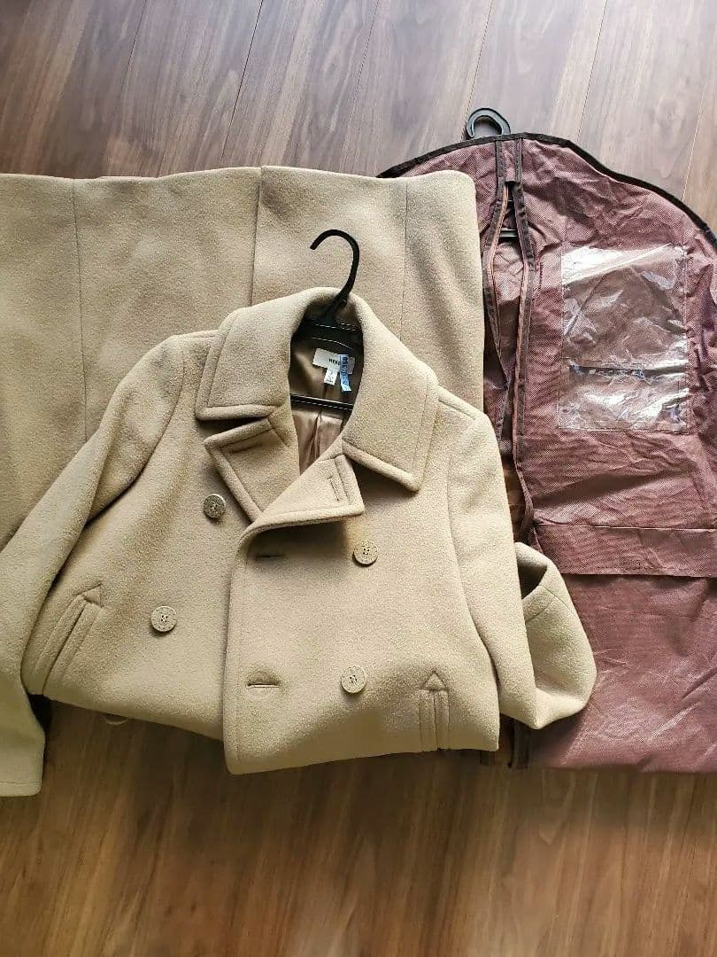 年始【最終値下げ】美品　hykeのロングコートです。